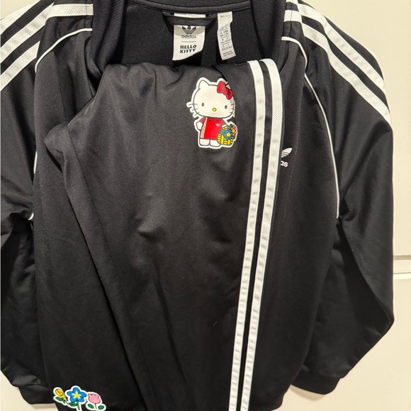 Hello kitty Adidas Track Suit 
Jacket large (13/14) pants size medium(10/12) - Picture 6 of 9